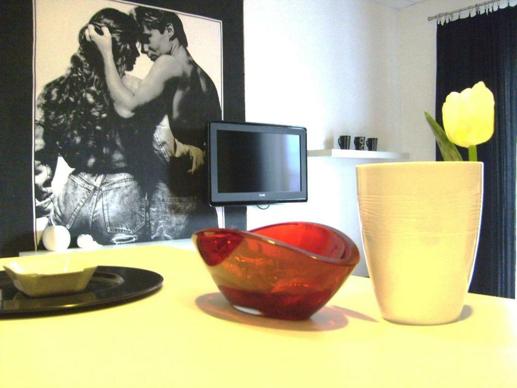 I Cugi Metropolis Apartment Bronte Ngoại thất bức ảnh